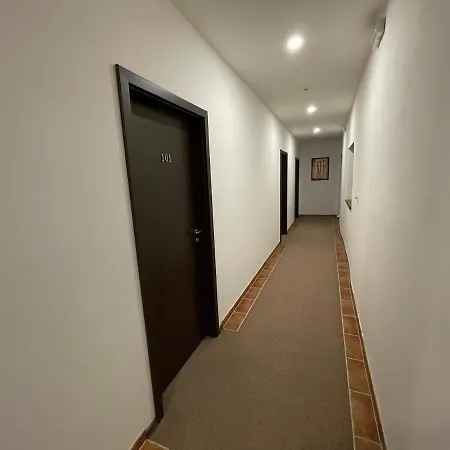 V Centru Města Kadaně Penzion Kadaň